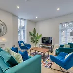 Σπίτι διακοπών Eden Grove 2 Bed Retreat With Hot Tub *