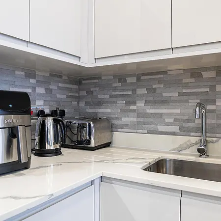 度假居 Eden Grove 2 Bed Retreat With Hot Tub